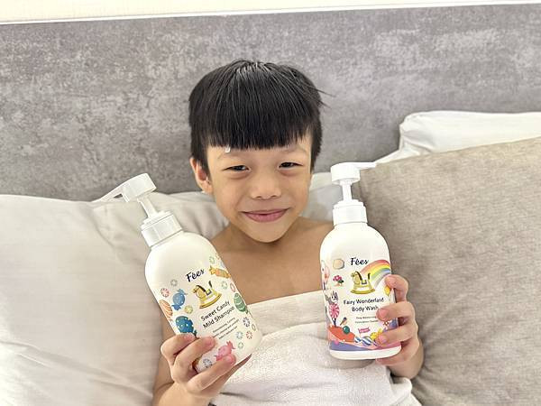 【兒童洗沐推薦】Fées BÉBÉ 兒童洗髮精+兒童沐浴精 低敏天然深得我心~更溫和對待最用心!