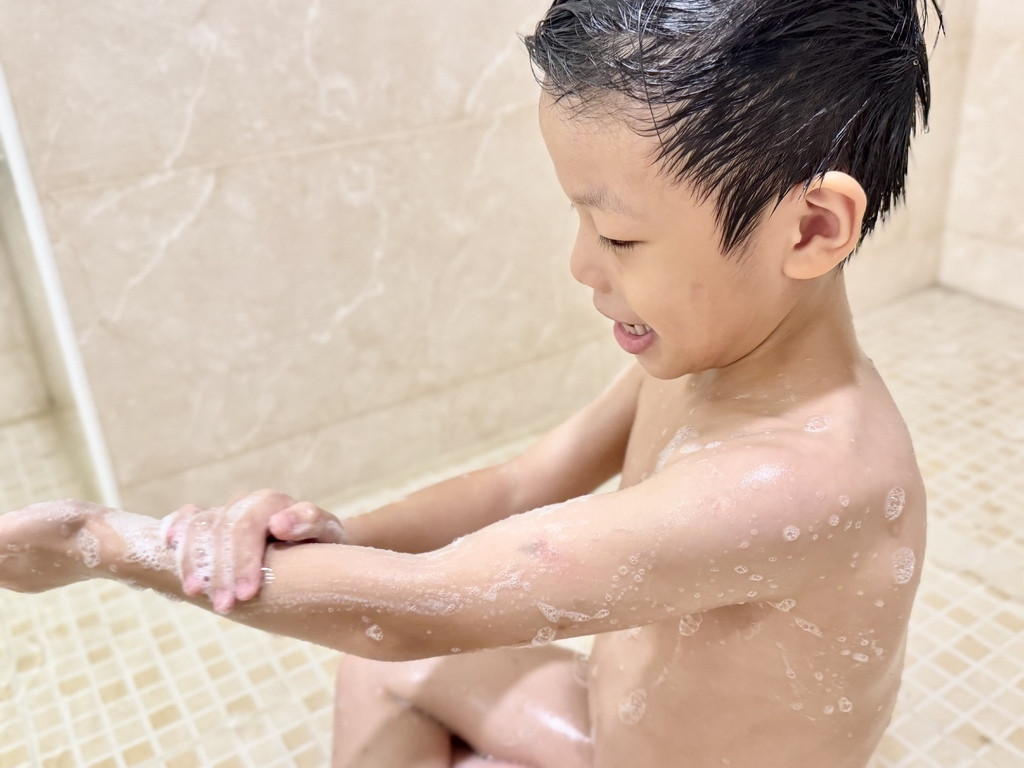 【兒童洗沐推薦】Fées BÉBÉ 兒童洗髮精+兒童沐浴精 