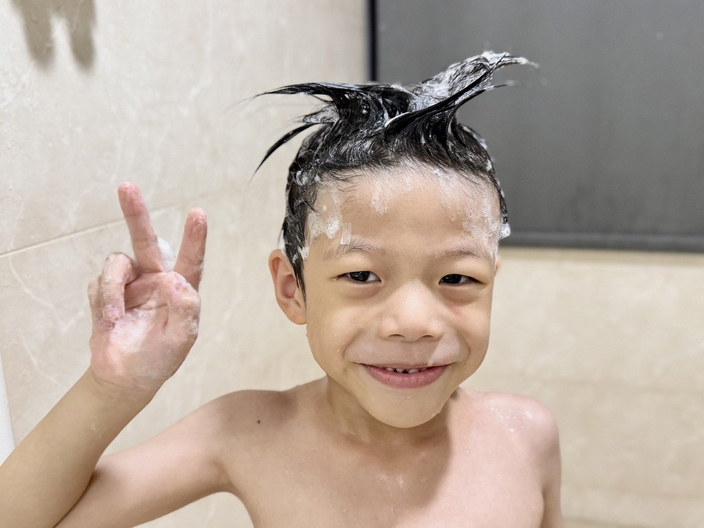 【兒童洗沐推薦】Fées BÉBÉ 兒童洗髮精+兒童沐浴精 