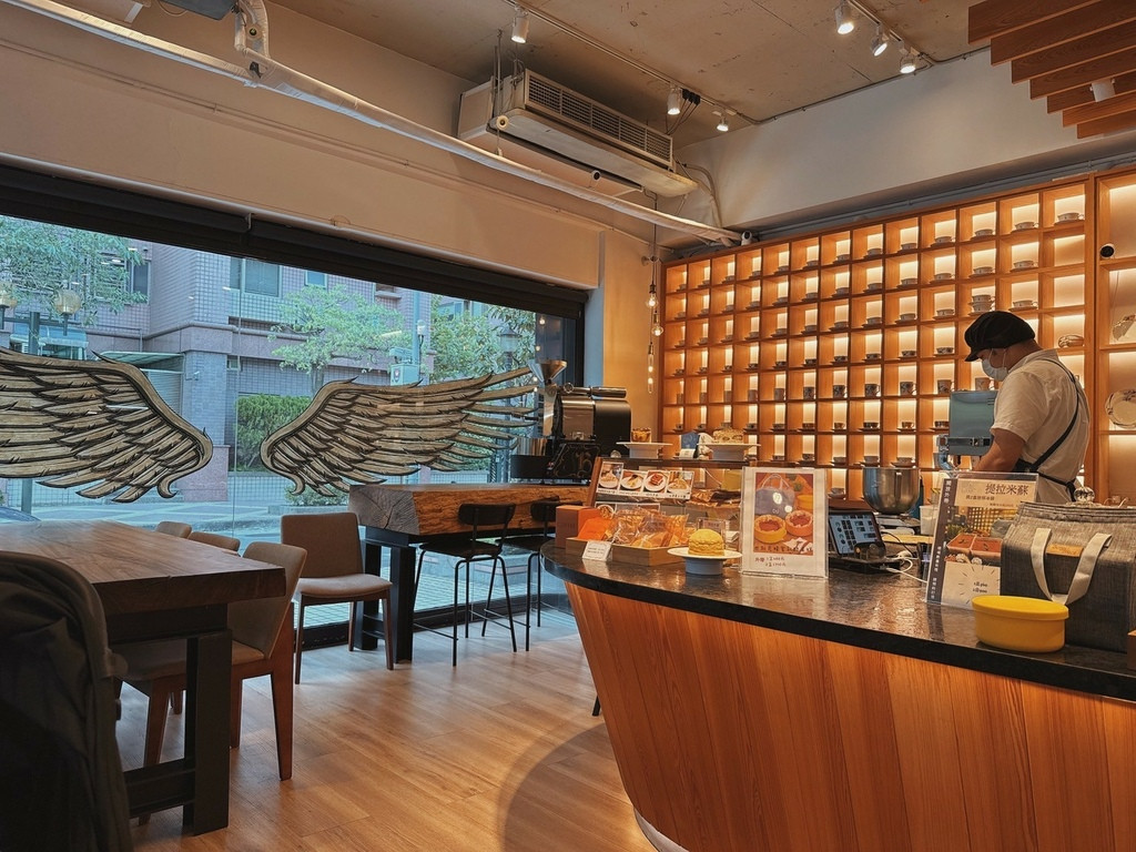 LINE_ALBUM_波赫士領地精品咖啡館 明水店 BorgesPlace_250922_36.jpg