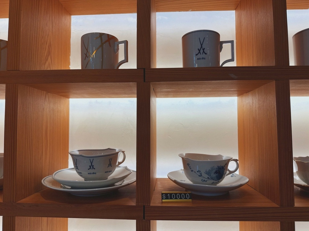 LINE_ALBUM_波赫士領地精品咖啡館 明水店 BorgesPlace_250922_32.jpg