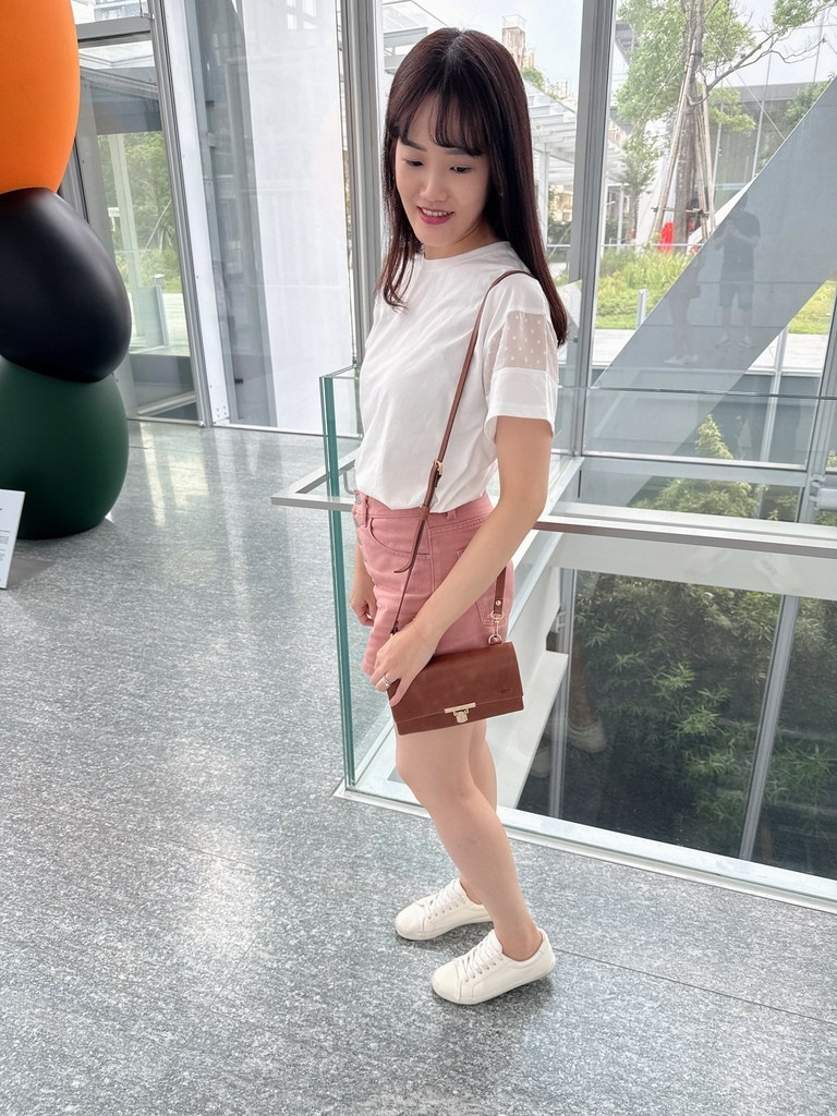 【輕鬆自在的出門伴侶】小巧卻一點也不廢~媽媽也需要背少女包! 【輕鬆自在的出門伴侶】小巧卻一點也不廢~媽媽也需要背少女包!