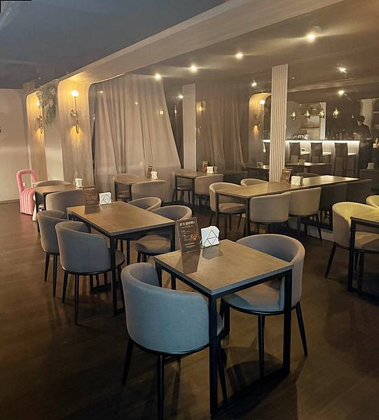大安區美食「東區聚餐推薦」Cheers&Co.咖啡餐酒館，從
