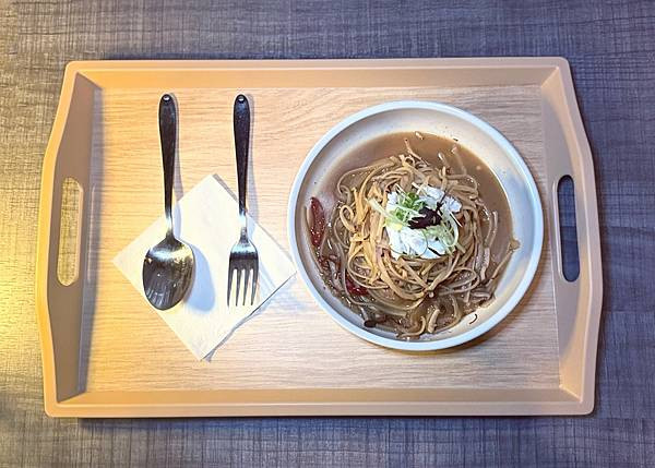 大安區美食「東區聚餐推薦」Cheers&Co.咖啡餐酒館，從