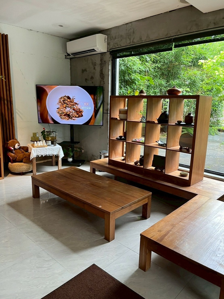 食記★名流水岸｜新北新店烏來日式景觀餐廳x森林系玻璃屋，享受