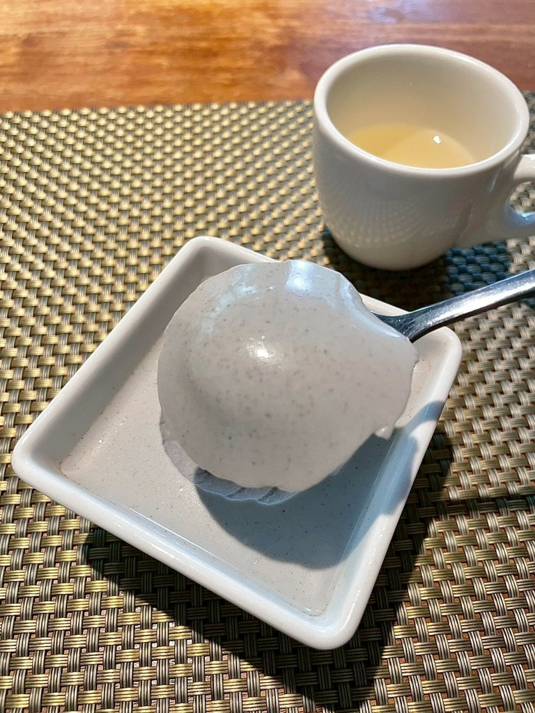 食記★名流水岸｜新北新店烏來日式景觀餐廳x森林系玻璃屋，享受