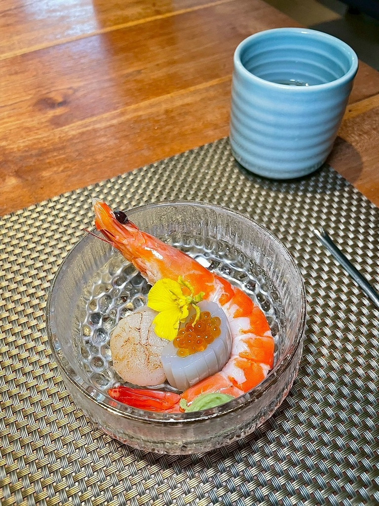 食記★名流水岸｜新北新店烏來日式景觀餐廳x森林系玻璃屋，享受