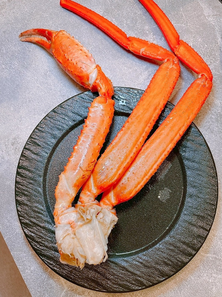 食記★涮武鶴和牛鍋物-春日旗艦店｜桃園新開幕和牛、帝王蟹吃到
