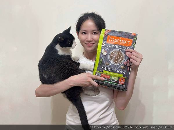 [寵物]美國原點Instinct【低脂雞肉凍乾成貓配方】Cindy開箱