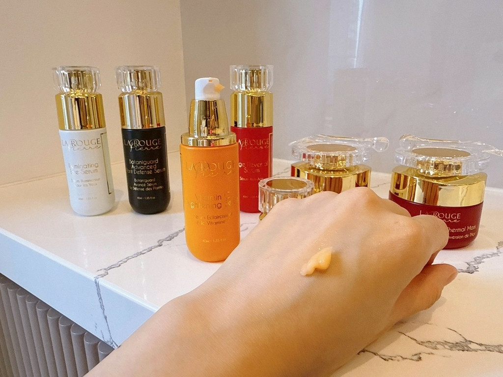 LINE_ALBUM_La Rouge Pierre】從質地開始的植萃美學_251103_17.jpg LINE_ALBUM_La Rouge Pierre】從質地開始的植萃美學_251103_17.jpg